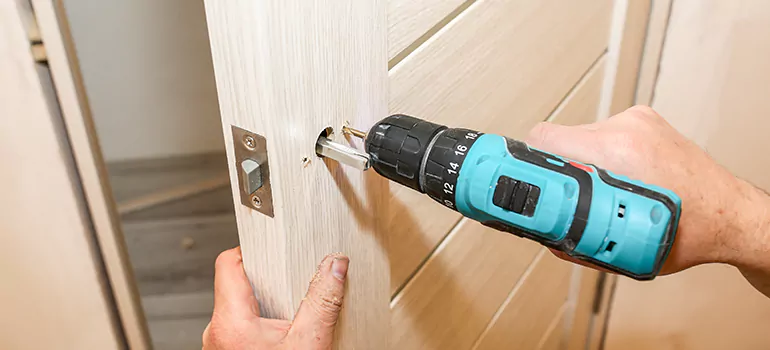 Old Door Knob Repair in Sunnyvale, CA