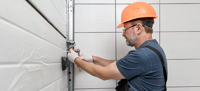Commercial Garage Door Repair in Sunnyvale, CA