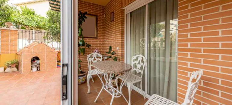 Adding Porch Enclosures To Your Home in Sunnyvale, CA