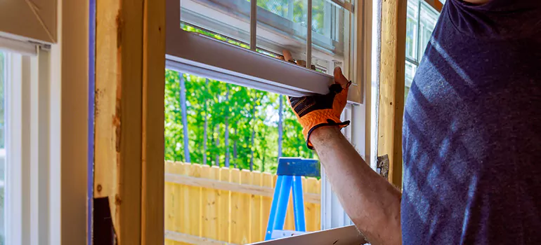 >Bay Window Curtain Rail Track in Sunnyvale, CA